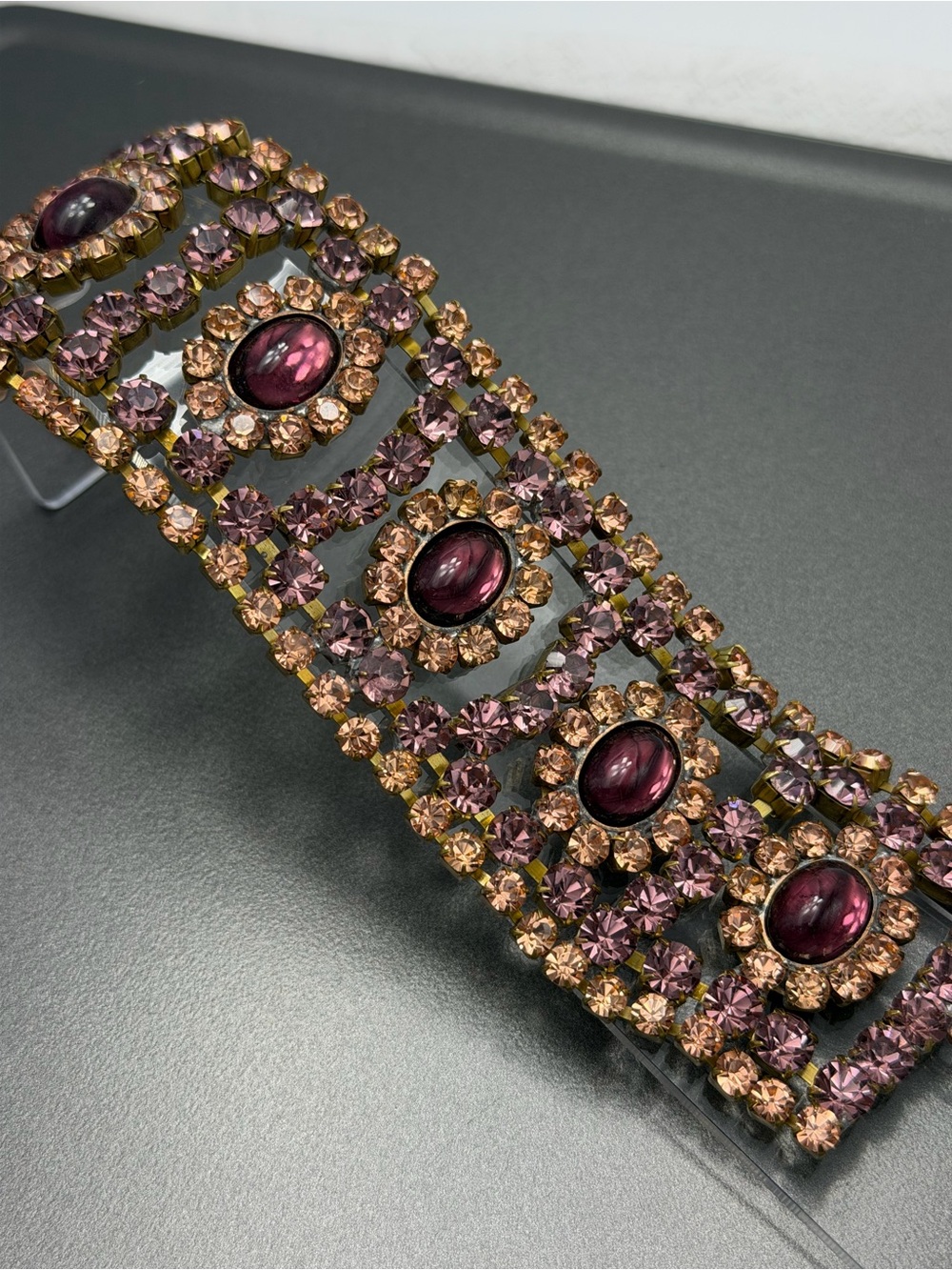 Vintage Purple Bijoux MG bracelet Czech glass It Glows